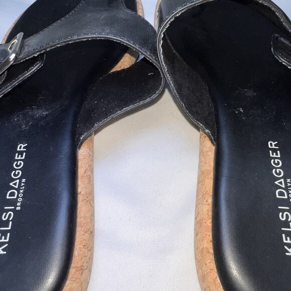 Kelsi Dagger Brooklyn Sandals Womens Size 9.5 Black Leather Buckle Thong Casual - Picture 13 of 14